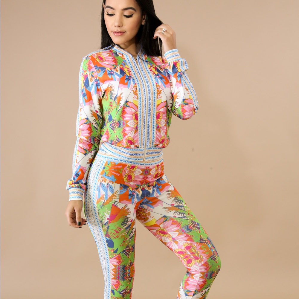 Cute two piece spring set